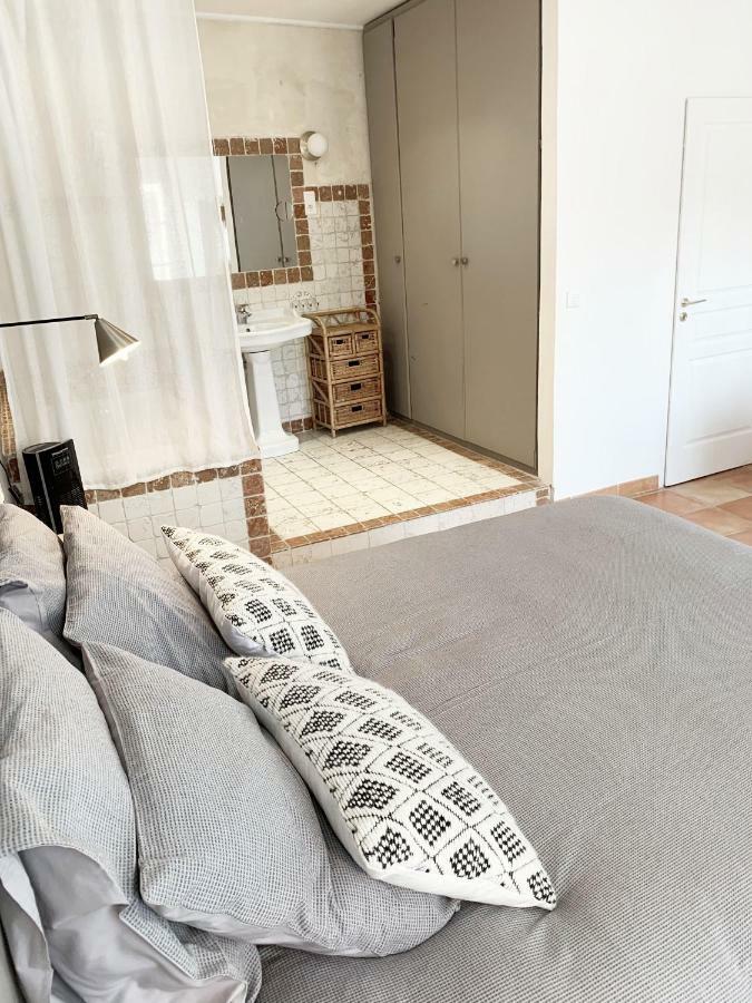 Ferienwohnung Arelate Sejour Arles Exterior foto